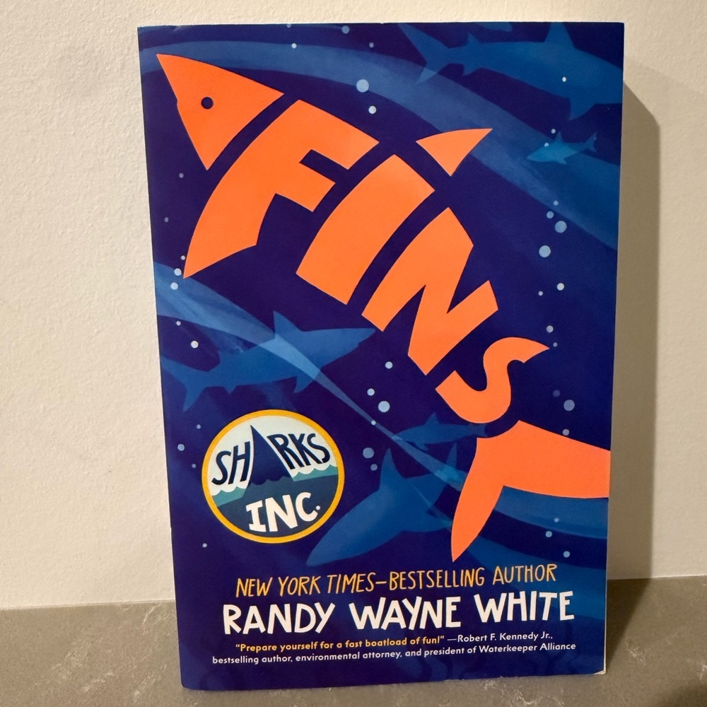 NEW Fins by Randy Wayne White (Sharks Inc. #1) Paperback